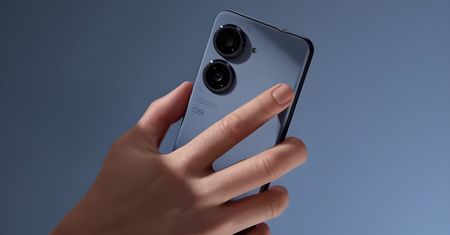 Mały, ale wariat. ASUS Zenfone 9 wyciekł w całości tuż przed premierą