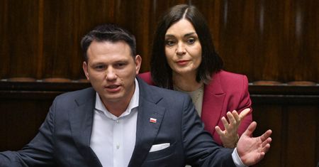 Sroka składa wniosek ws. zachowania Mentzena. "Przekażcie mu"