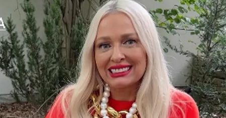 Mleko się rozlało. Czy można się śmiać? Karolina Korwin-Piotrowska nie ma wątpliwości