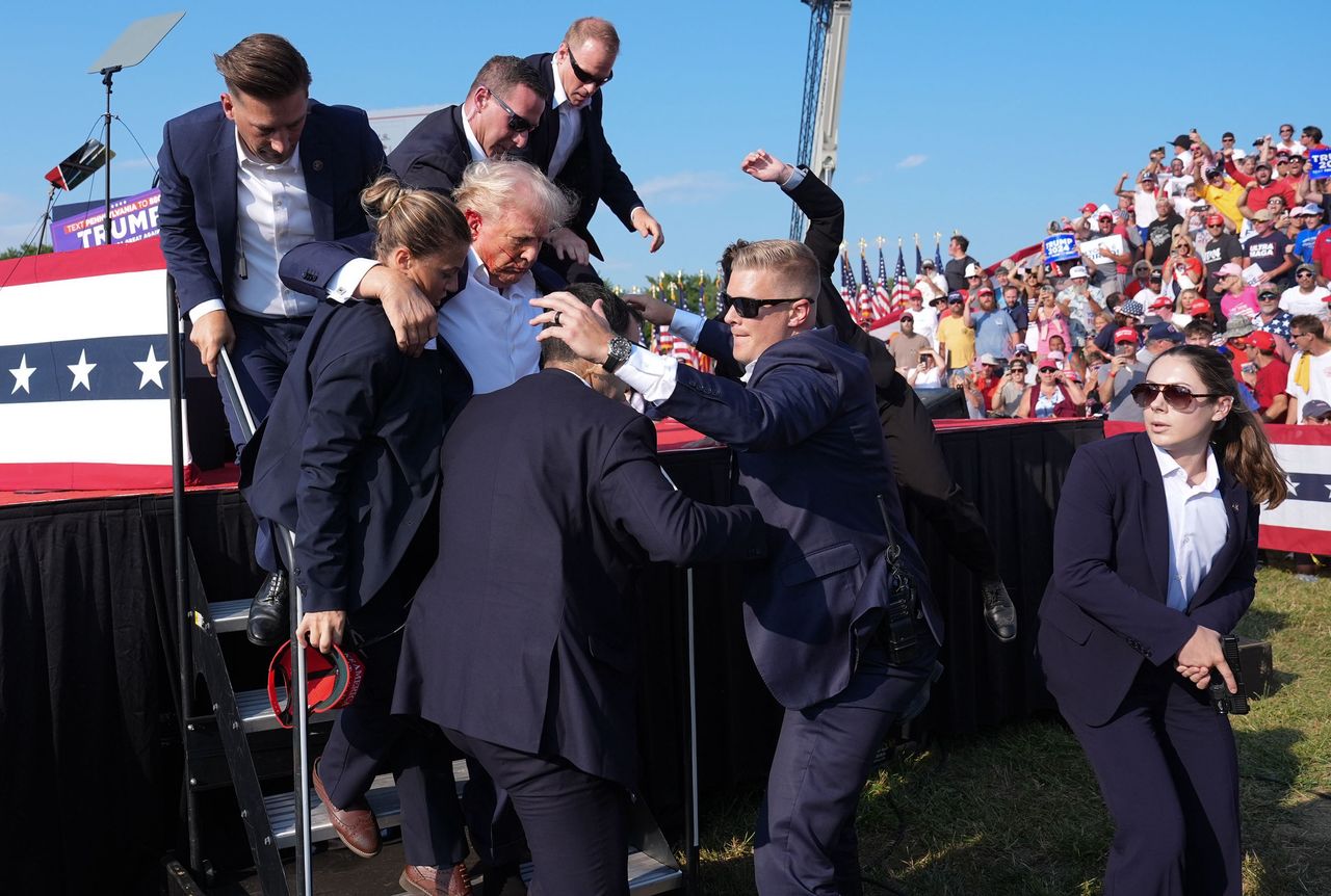 Assassination attempt at Trump rally leaves suspect and attendee dead