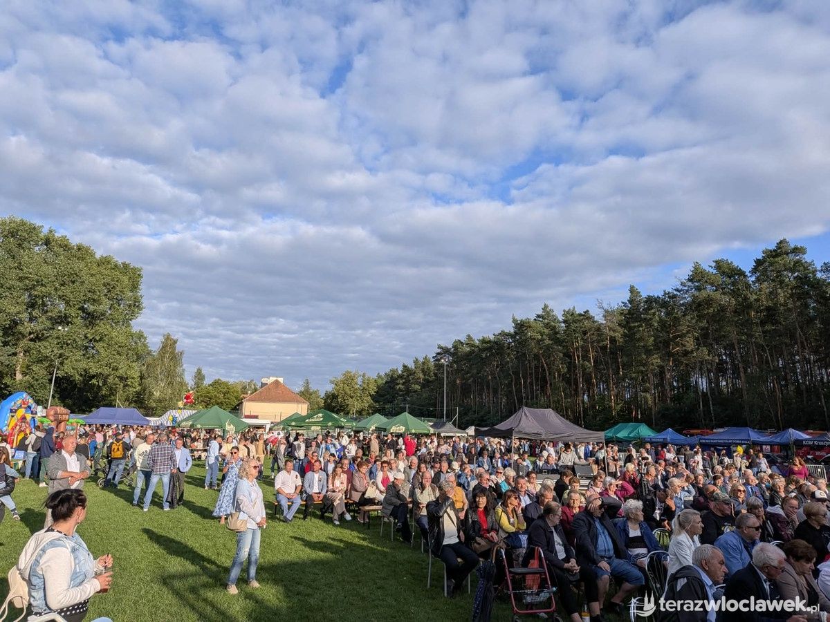 Dożynki Gminy Włocławek w Smólniku