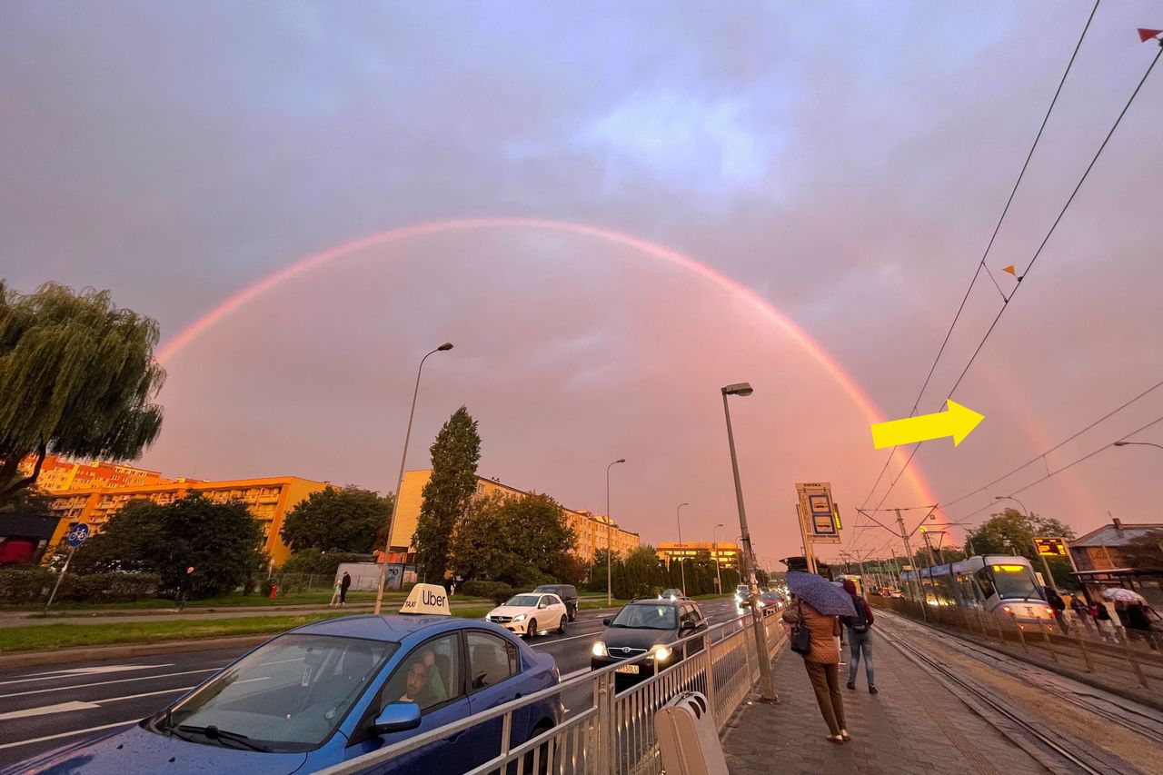 Przepiękne zjawisko nad Wrocławiem. Podwójna tęcza powitała mieszkańców