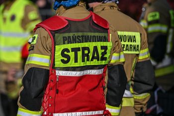 Pożar gazociągu na Dolnym Śląsku. W akcji kilkanaście jednostek straży