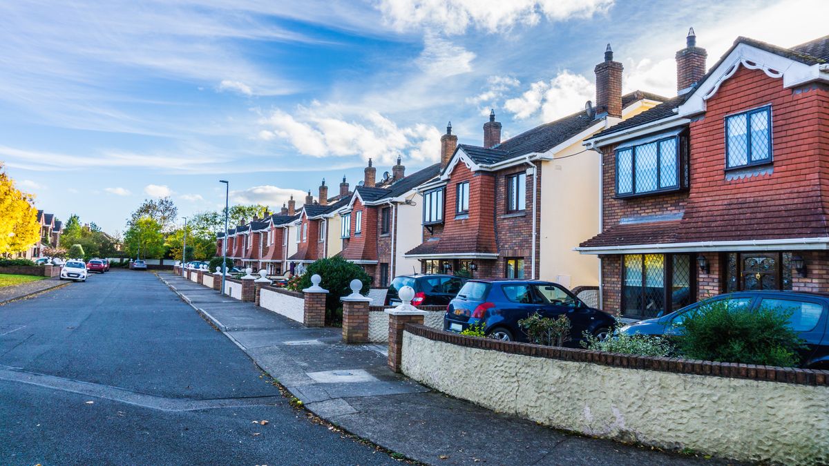 city, dublin, dublin houses, europe, european, high end homes, home, ireland, irish expensive homes, irish high end homes, irish houses, irish neighborhood, propriety, suburb, suburbs, suburbs houses, irish suburb, malahide, homes, proprety, real estate