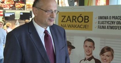 McDonald's będzie zatrudniał. Dla kogo umowa o pracę?