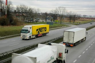 Opłaty za drogi w Niemczech. W 2018 roku myto dla ciężarówek na wszystkich drogach