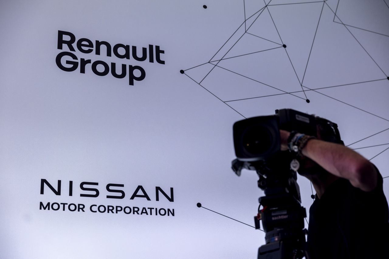 Logo Grupy Renault i Nissan Motor Corporation