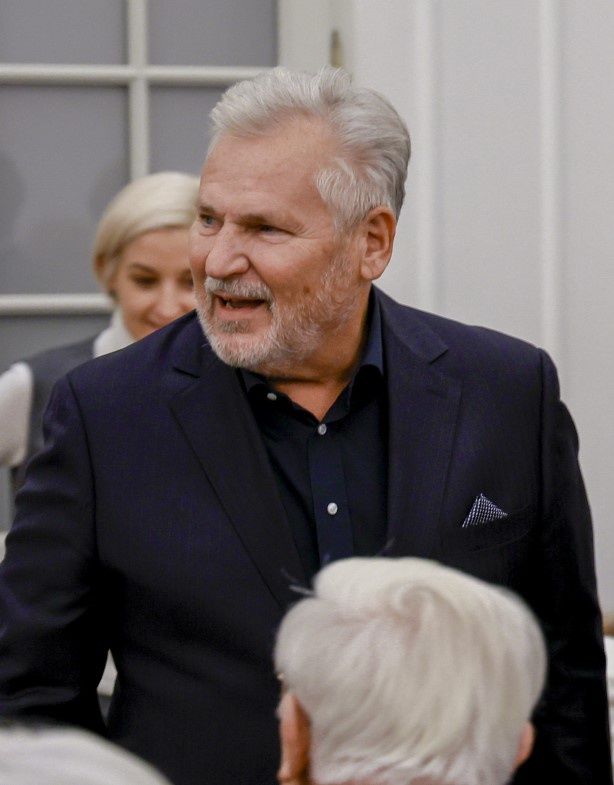 Aleksander Kwaśniewski