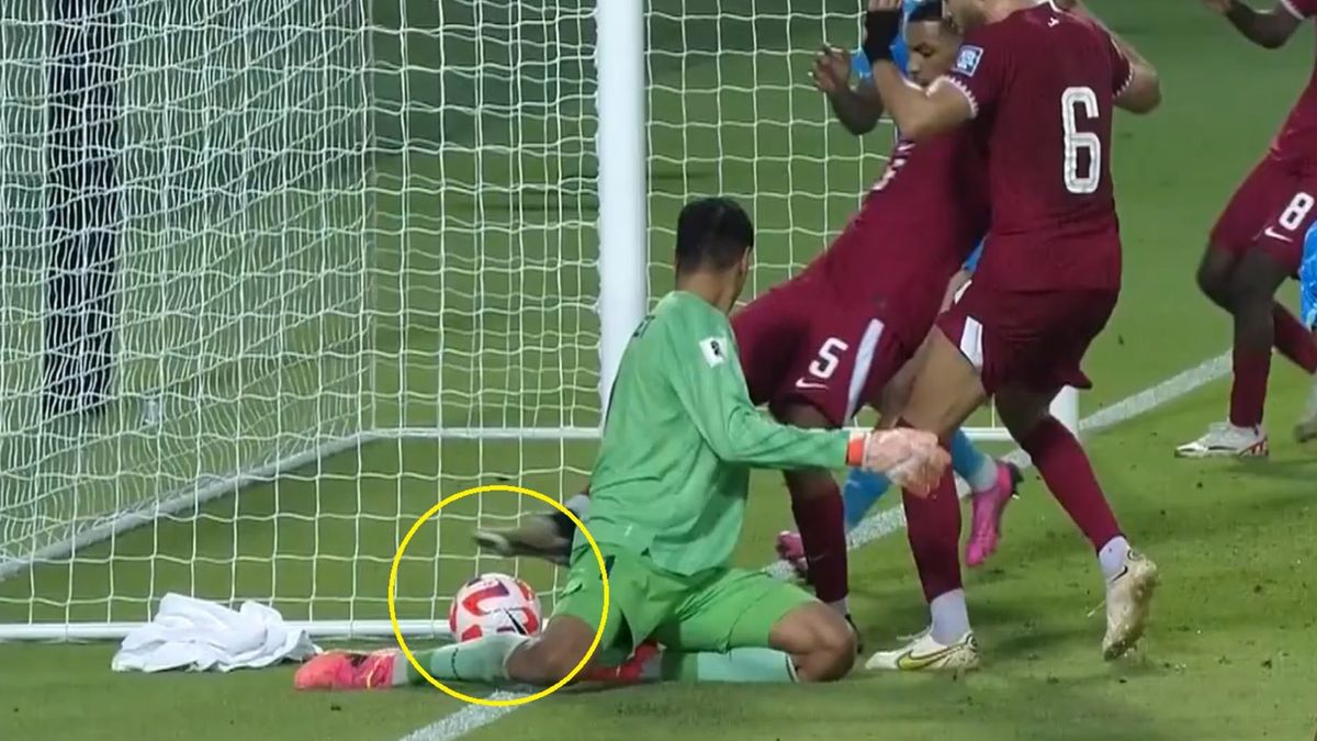 Zdjęcie okładkowe artykułu: Twitter / FanCode / po wygarnięciu tej piłki padł gol dla Kataru