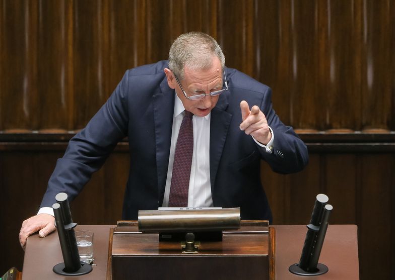 Zanieczyszczenie powietrza w Polsce. Minister Szyszko znalazł kolejnego winnego