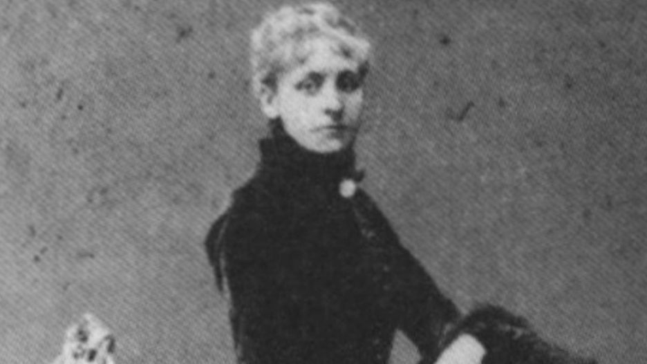 Doktor Anna Tomaszewicz-Dobrska na fotografii wykonanej w pracowni J. Mieczkowskiego