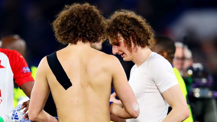 David Luiz i Alex Kral po meczu ćwierćfinałowym Ligi Europy Chelsea Londyn - Slavia Praga