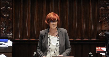 Rodzina 500+. Rafalaska: 2,3 mln osób złożyło wnioski w programie