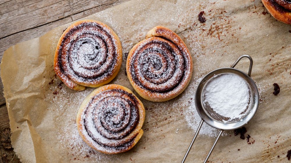 Cynamonki z rodzynkami