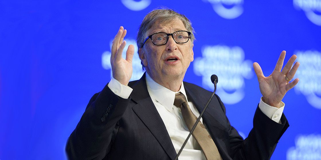 Bill Gates znów najbogatszy (fot. East News, AFP PHOTO / FABRICE COFFRINI)