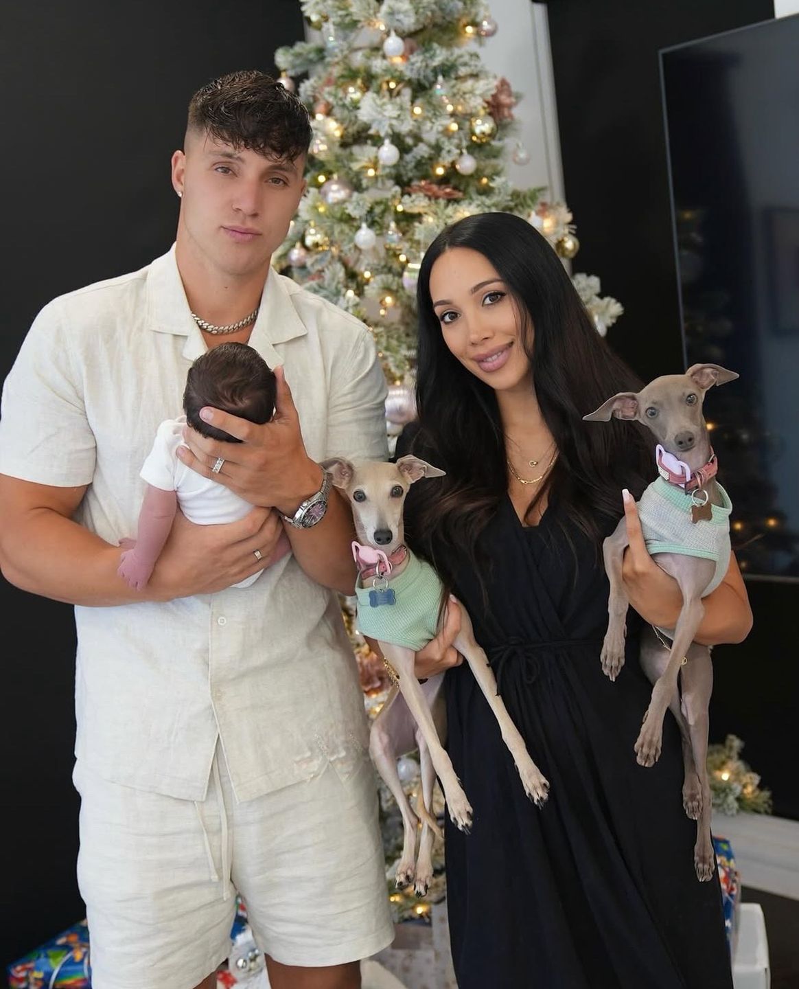 Scarlet Vas i Tayo Ricci z córką