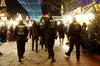 Skandal w Niemczech. Na jarmarku puszczono piosenki neonazistów