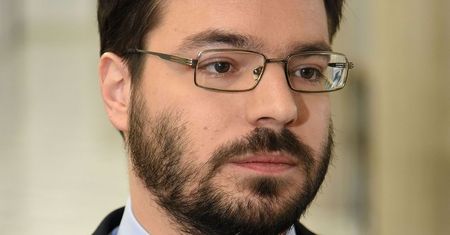 VAT na ubranka dla dzieci. Kukiz'15: "niech rząd działa na rzecz obniżenia podatku"