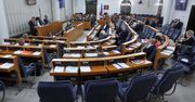 Budżet na 2021 r. Senat zgodził się na wyższe wydatki i dochody