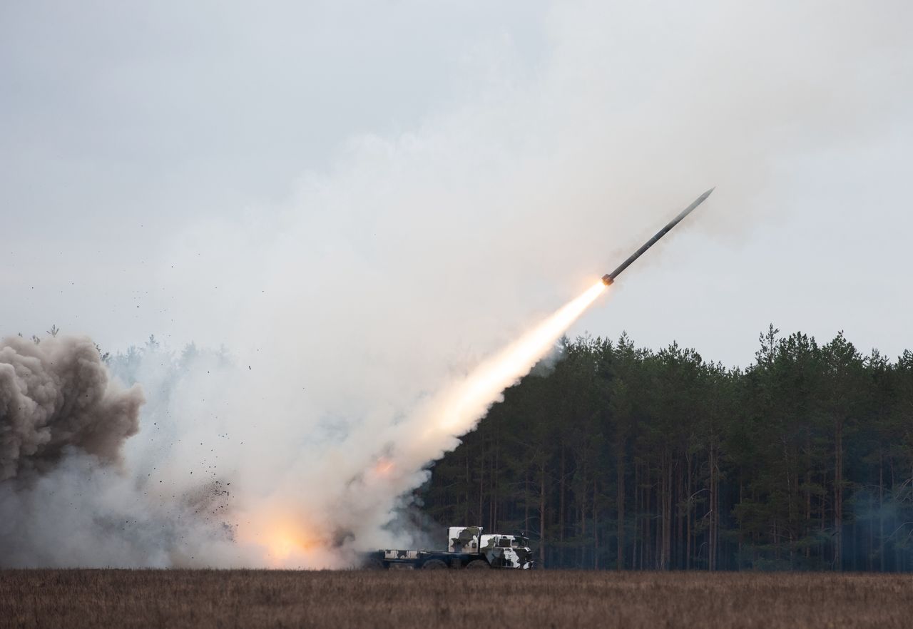 Western missiles to strike Russia? Sensational news