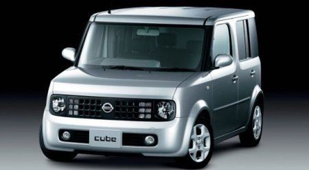 Nissan myśli o napędzie elektrycznym