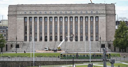 Poseł z Finlandii skazany. Zamierza nadal zasiadać w parlamencie