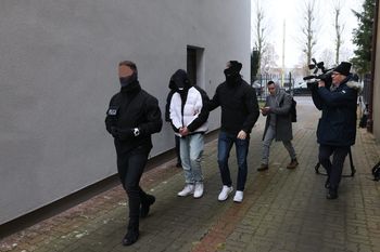 Słupsk: Podejrzany o brutalne zabójstwo doprowadzony do prokuratury