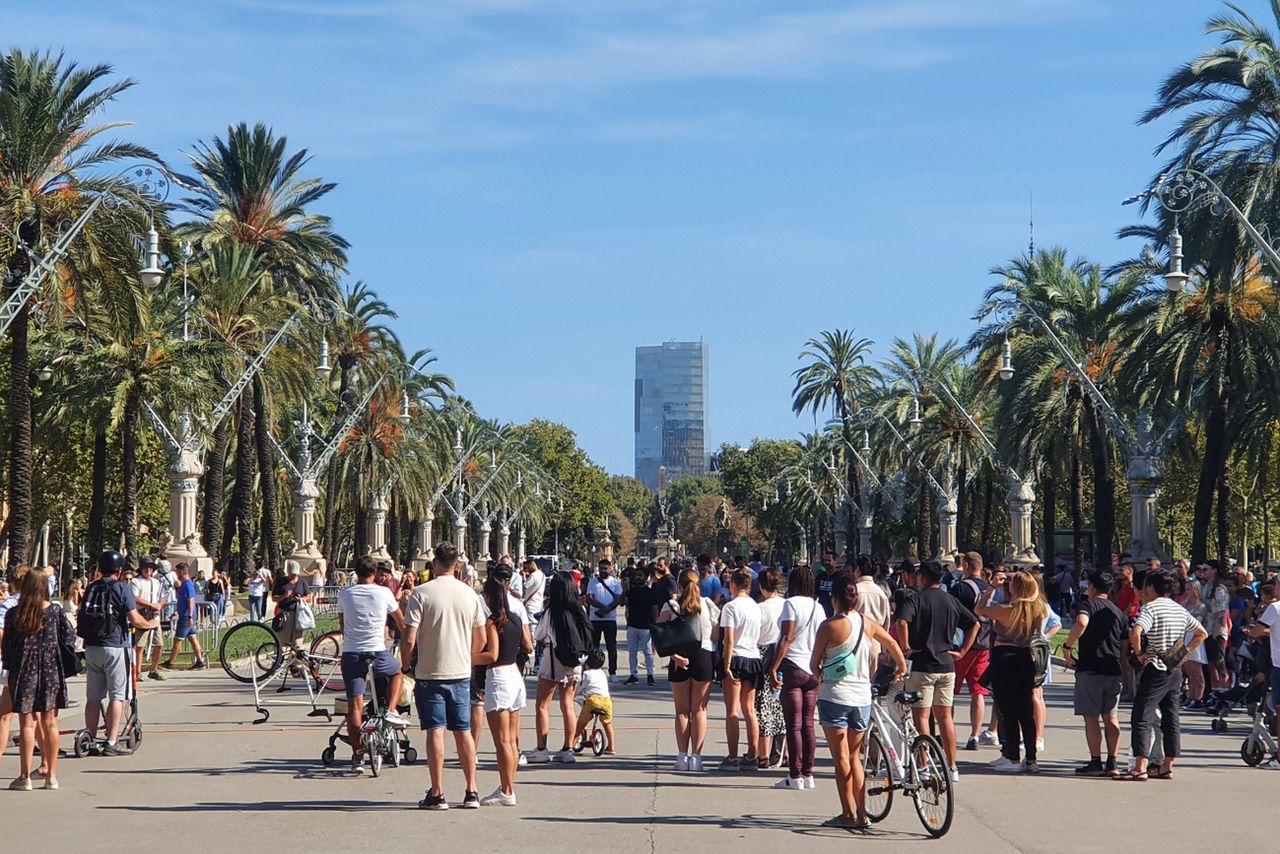 Barcelona's cruise tax hike: Mayor aims to curb mass tourism