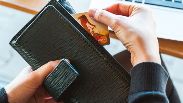 Dla państwa upowszechnienie płatności online to mi.in. uszczelnienie systemu poboru podatków.