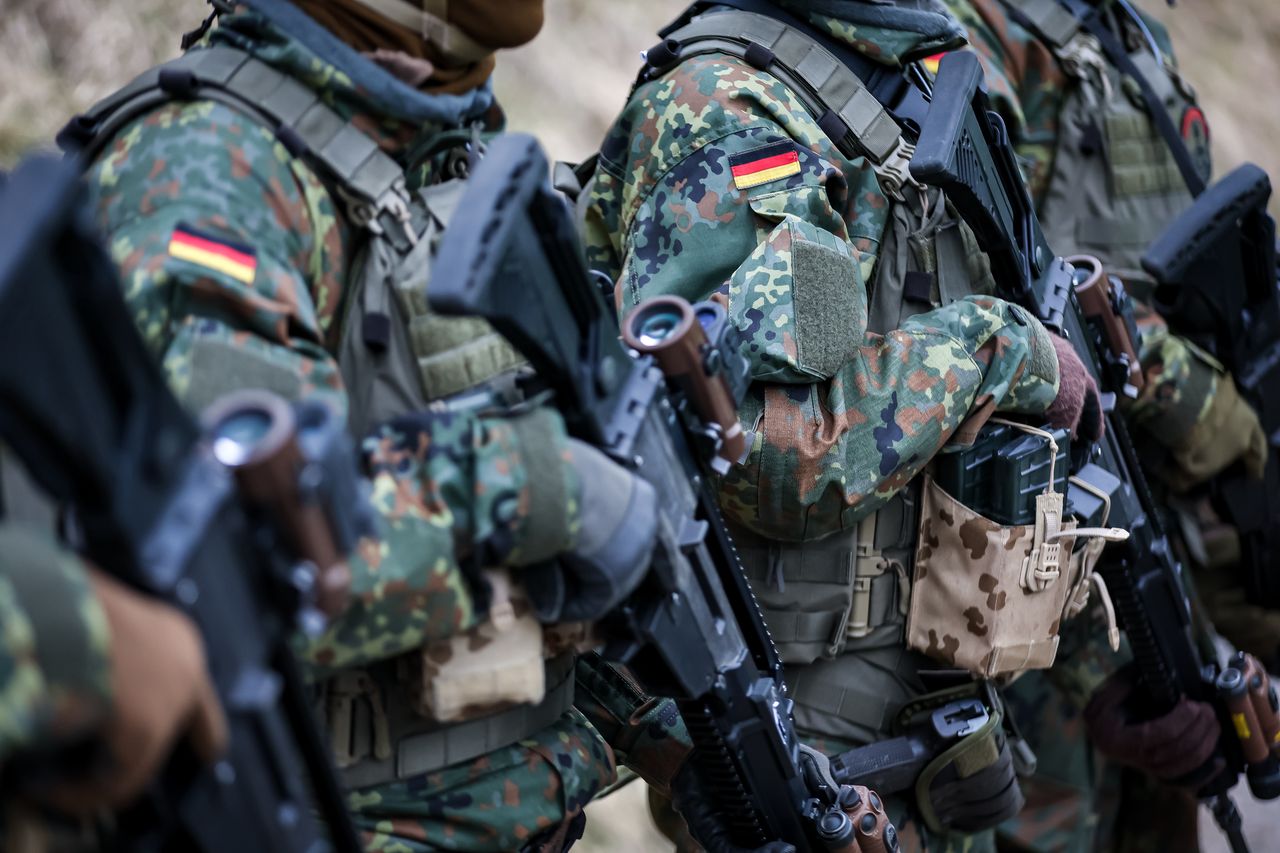 Germany sets 2029 deadline to arm military against Russian threat