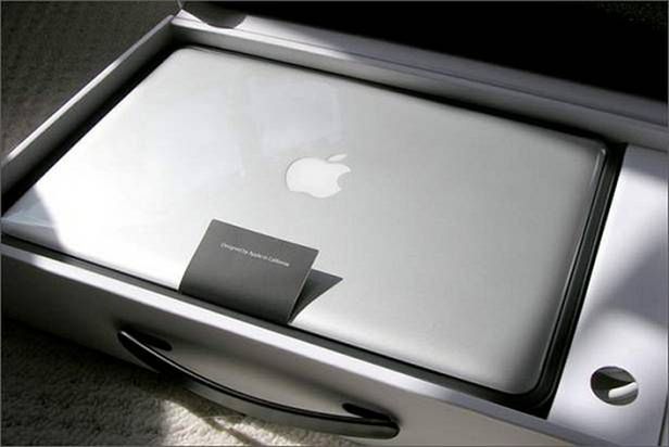 Jak pachnie MacBook? (Fot. PSFK.com)