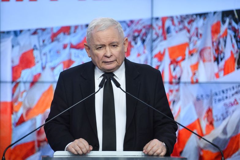 Jarosław Kaczyński skomentował sprzedaż Lotosu. "Konieczna i bardzo korzystna"