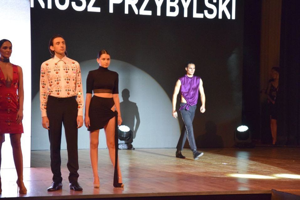 Kolekcja Warm-Up Mariusza Przybylskiego po raz pierwszy była pokazana podczas jubileuszu artysty w Warszawie.