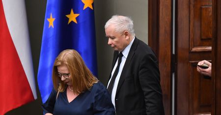 Polacy z łatwiejszym dostępem do broni? "Obóz PiS ma projekt niemal gotowy"
