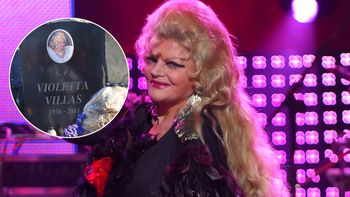 Znicz na grobie Violetty Villas wywołał kontrowersje. Internet podzielony: "To jest UPIORNE"