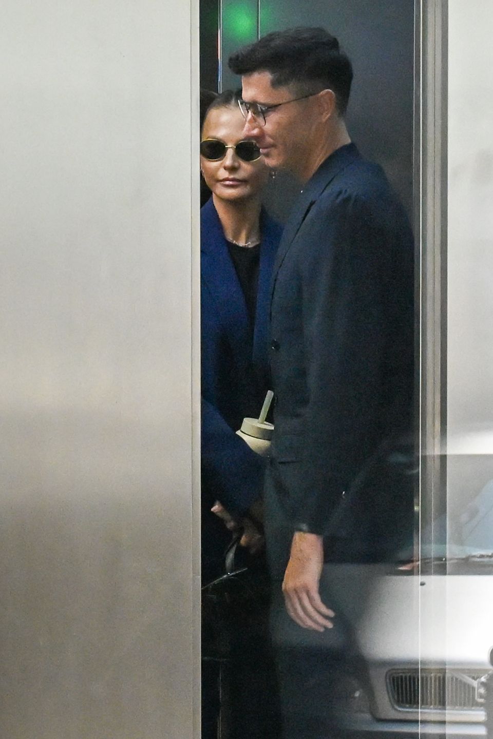 Anna i Robert Lewandowscy w sądzie