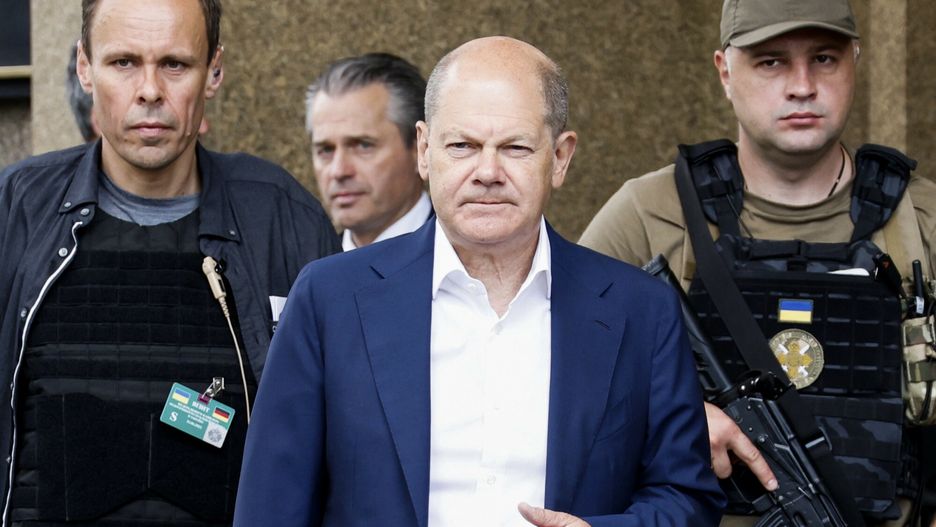 "Bild" komentuje wizytę Scholza. "Każdy kto widział Irpień, nie powinien się wahać"  