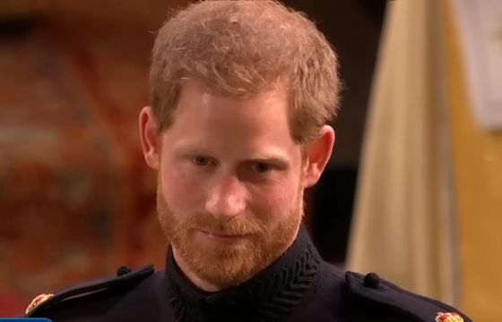 Książę Harry zawarł ugodę z wydawcą "The Sun" Ruperta Murdocha