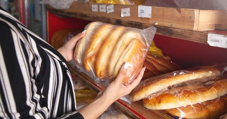 Zauważyłeś takie objawy? Natychmiast odstaw pieczywo