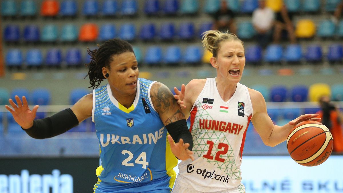 Courtney Vandersloot podczas EuroBasket Women 2017