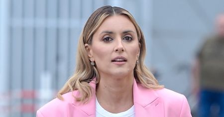Internautki ubolewają nad wyglądem  odchudzonej Karoliny Szostak: "Kobietka powinna mieć TROSZKĘ KRĄGŁOŚCI" (FOTO)