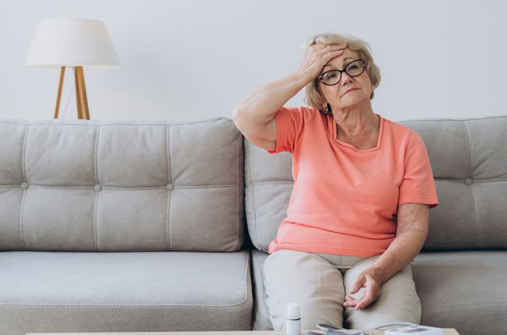 Estrofem uzupełnia niedobór estrogenów po menopauzie i łagodzi objawy pomenopauzalne.