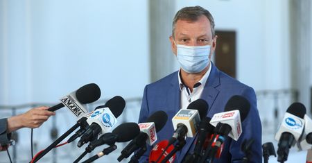 Wojna Tuska z Halickim? "To jakiś kompletny fake!"