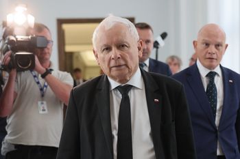 Zamieszanie w Sejmie. Kaczyński odwołał kandydata na szefa NIK