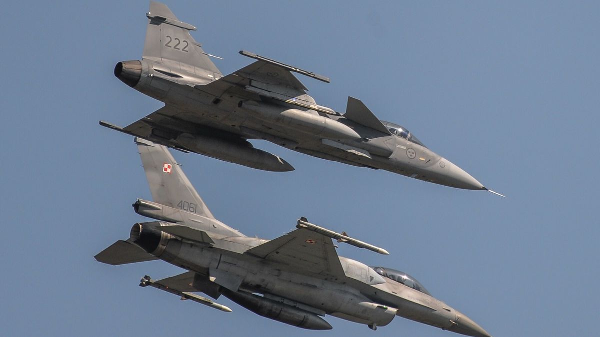 Szwedzki myśliwiec SAAB JAS 39 Gripen