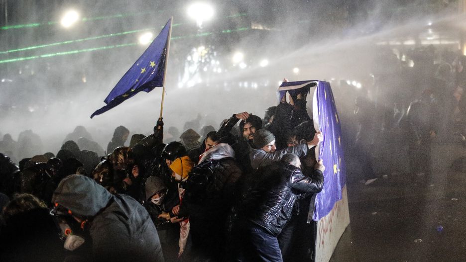 Georgian opposition protests in Tbilisi
epa11746901 Police use water cannons and tear gas to disperse Georgian opposition supporters as they protest in front of the Parliament building in Tbilisi, Georgia, 29 November 2024. Georgian Prime Minister Irakli Kobakhidze said on 28 November that Tbilisi will refuse EU accession talks until 2028. On 26 October 2024, parliamentary elections were held in Georgia. Around 20 parties competed for seats in the country's highest legislative body, which comprises 150 deputies. The ruling Georgian Dream Party was announced as the winner of the parliamentary elections.  EPA/DAVID MDZINARISHVILI 
Dostawca: PAP/EPA.
DAVID MDZINARISHVILI
membership, European Union