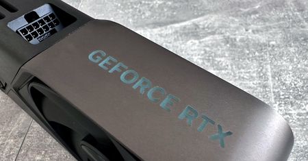 Koniec GeForce RTX 5080 16 GB? NVIDIA ma pracować nad lepszym modelem