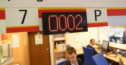 500 zł na dziecko. Pierwszy miesiąc programu "Rodzina 500 +" bez większych potknięć