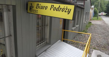 Biuro turystyczne Atena: nie ogłosiliśmy upadłości