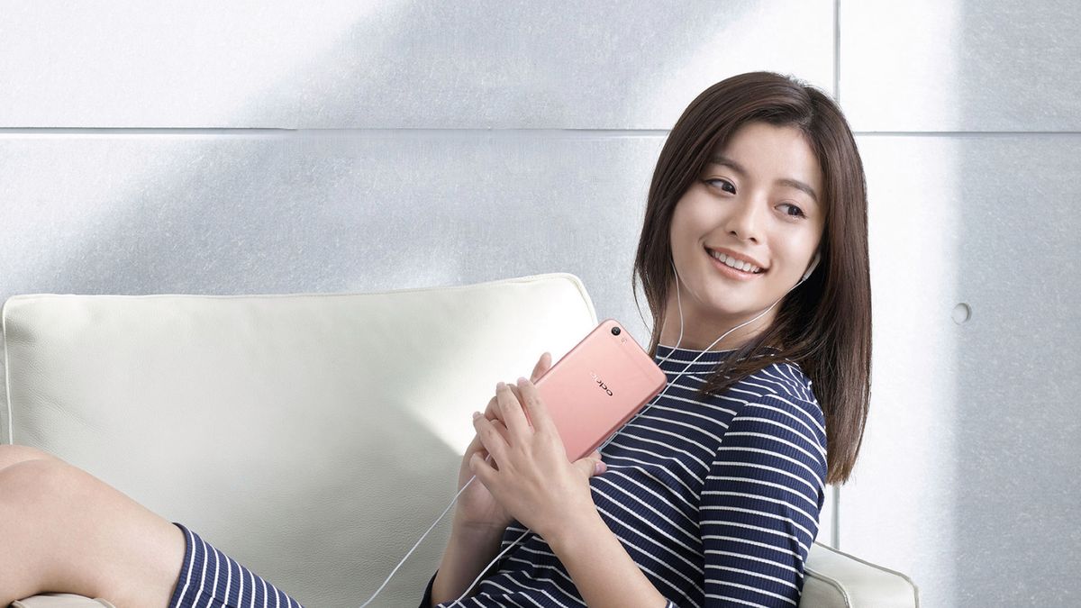 Oppo R9s i R9s Plus oficjalnie! Smartfony ze sprytnie ukrytymi paskami antenowymi 1